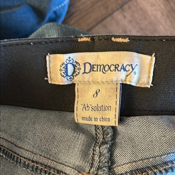 Democracy Ab Solution Blue Denim Shorts - Picture 4 of 4